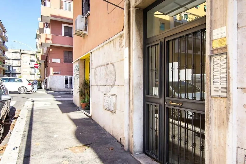 Rosa'S Terrace Roma Panoramic Penthouse Apartamento